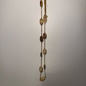 Elegant Gold Necklace